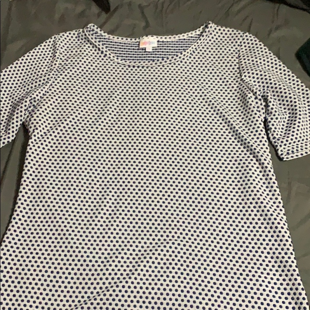Like new lularoe stretch top